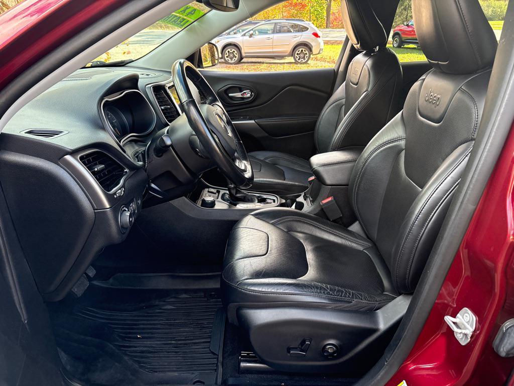 used 2020 Jeep Cherokee car, priced at $18,975