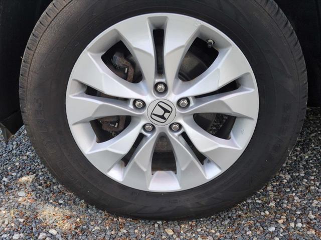 used 2013 Honda CR-V car, priced at $15,775