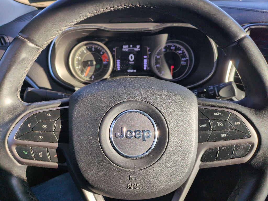 used 2019 Jeep Cherokee car, priced at $17,975