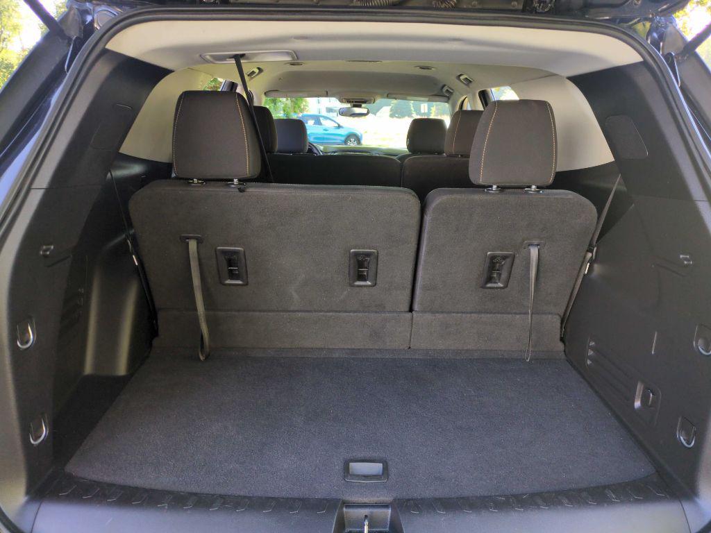 used 2020 Chevrolet Traverse car, priced at $18,975