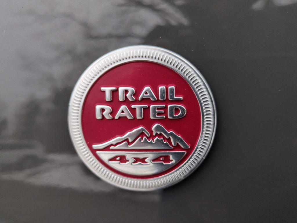 used 2021 Jeep Grand Cherokee car, priced at $24,975