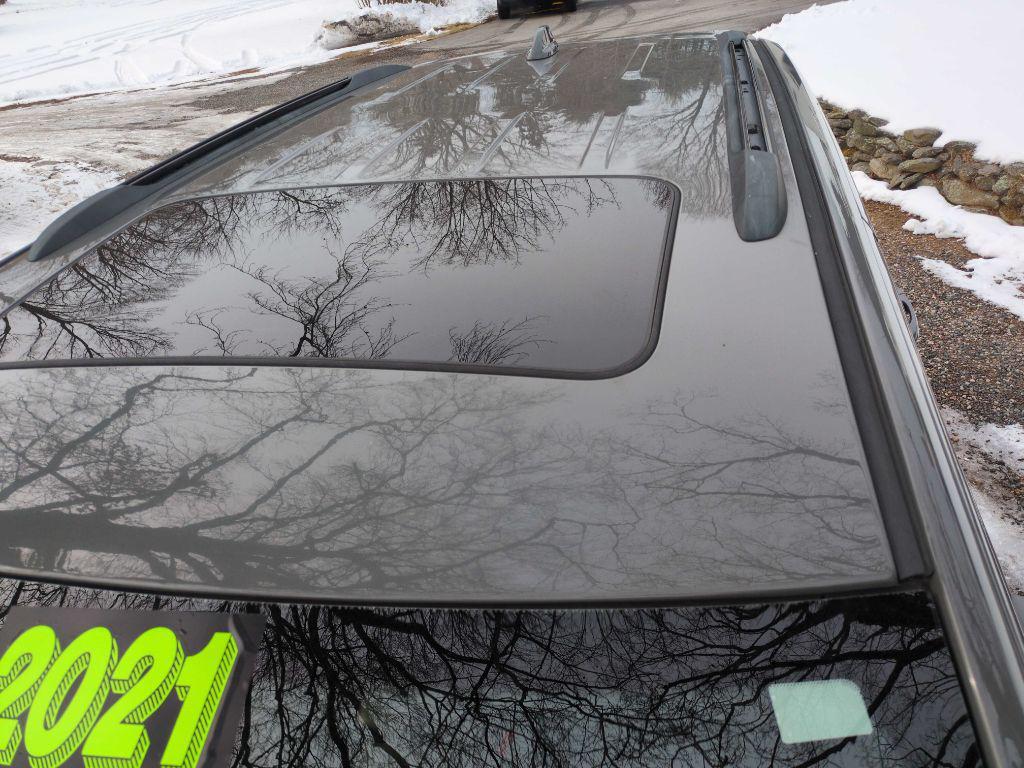 used 2021 Jeep Grand Cherokee car, priced at $24,975