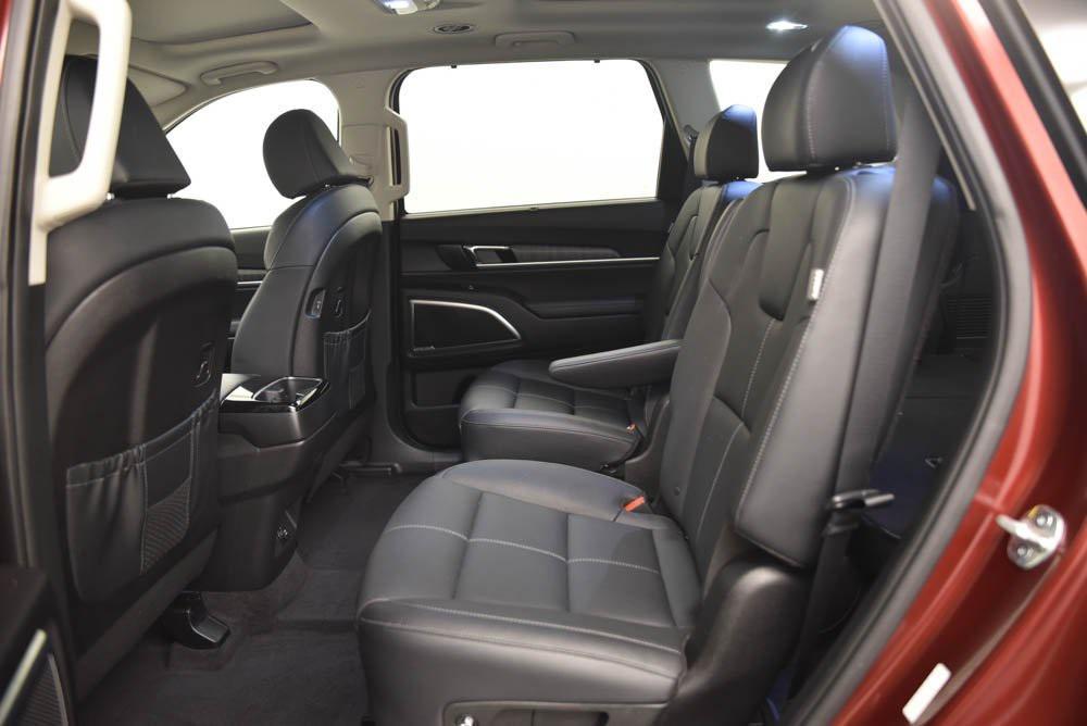 used 2023 Kia Telluride car, priced at $37,048