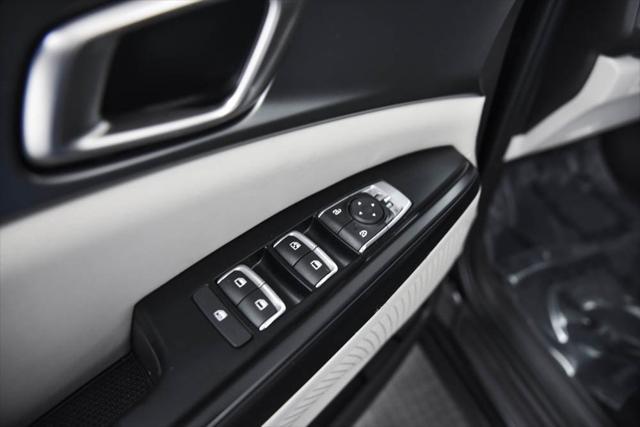 used 2024 Kia Carnival car, priced at $34,995
