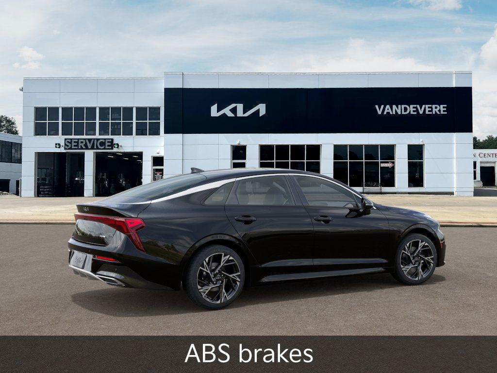 new 2025 Kia K5 car, priced at $30,680