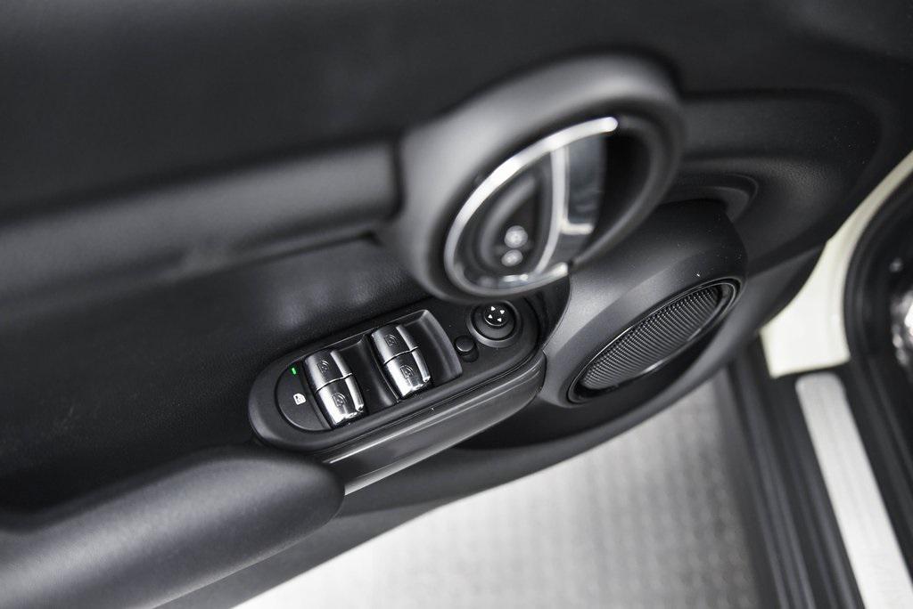 used 2018 MINI Hardtop car, priced at $8,485