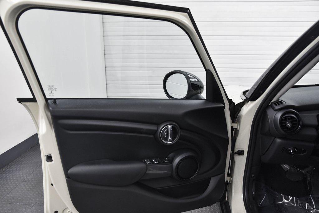 used 2018 MINI Hardtop car, priced at $8,485