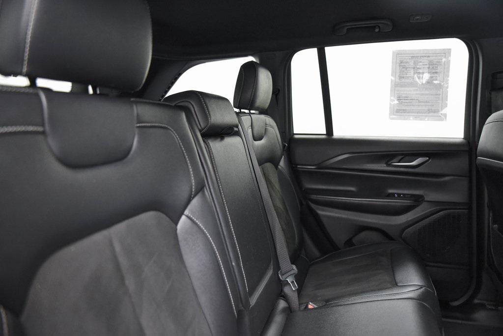 used 2023 Jeep Grand Cherokee car, priced at $27,895