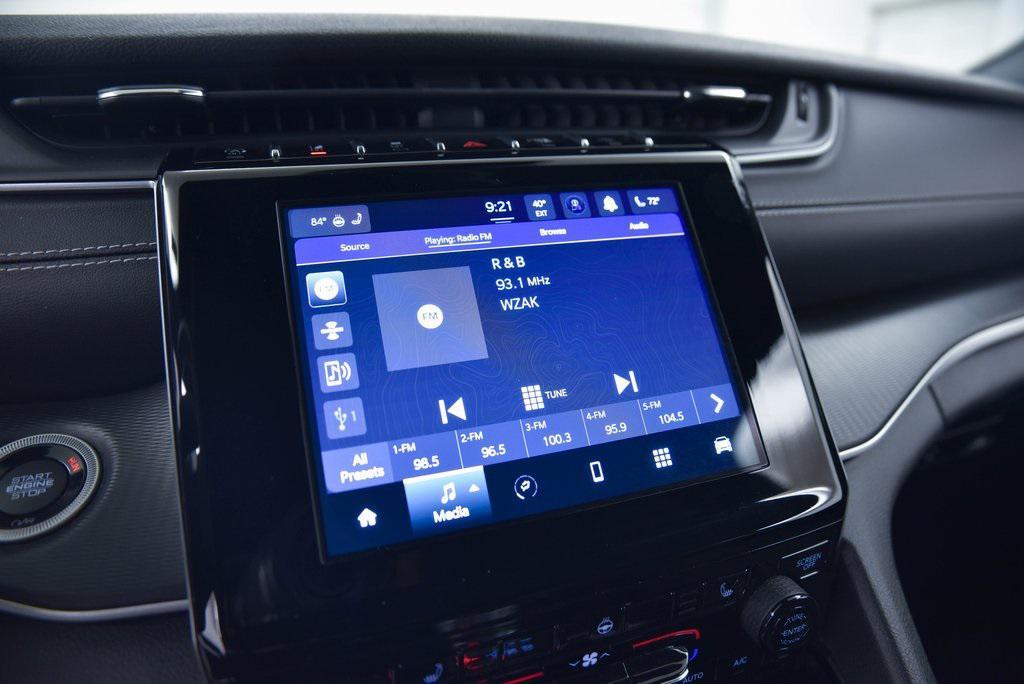 used 2023 Jeep Grand Cherokee car, priced at $27,895