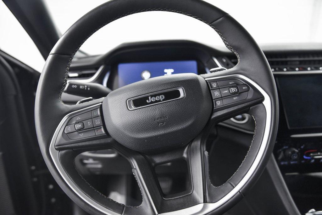 used 2023 Jeep Grand Cherokee car, priced at $27,895