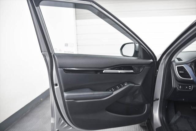 used 2023 Kia Seltos car, priced at $23,031