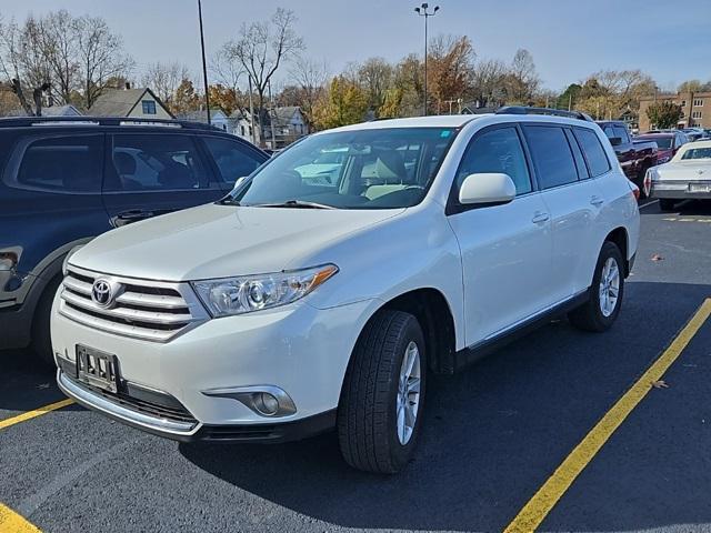 used 2012 Toyota Highlander car, priced at $14,249