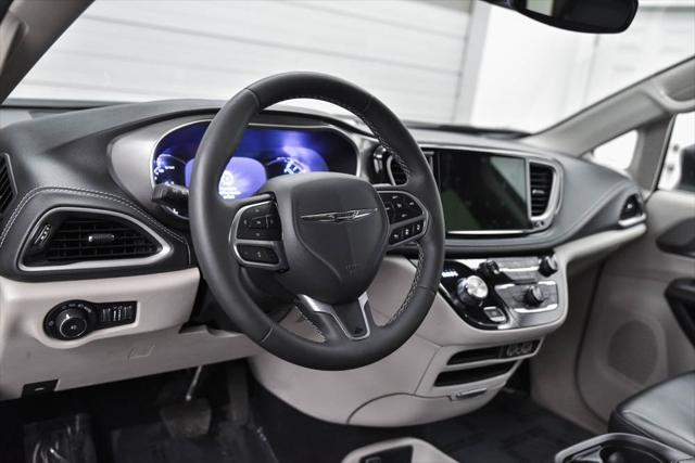 used 2023 Chrysler Pacifica Hybrid car, priced at $27,598