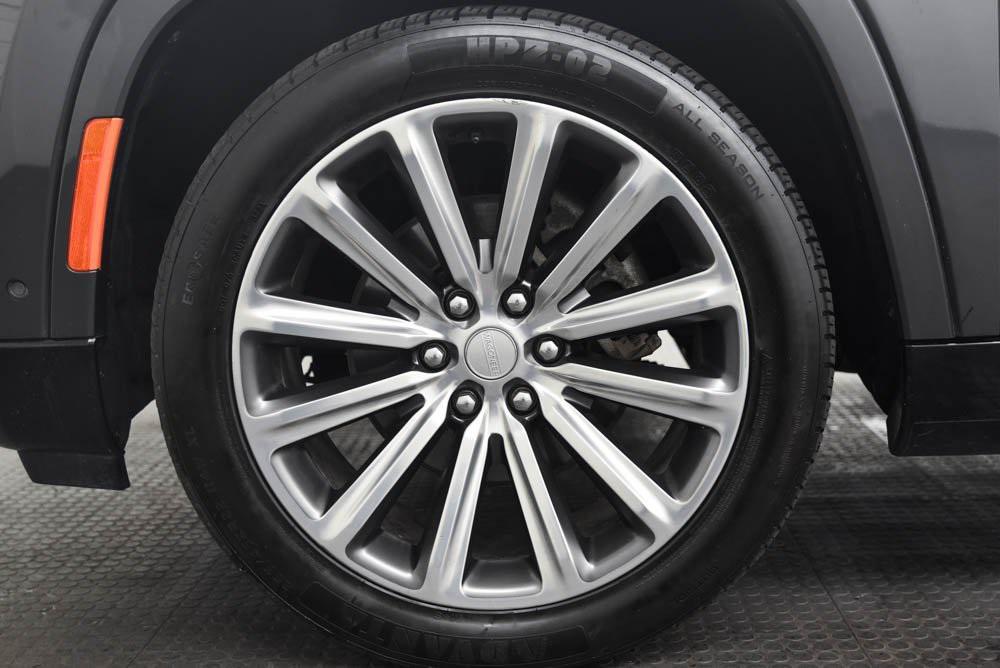 used 2023 Jeep Grand Wagoneer L car, priced at $50,525