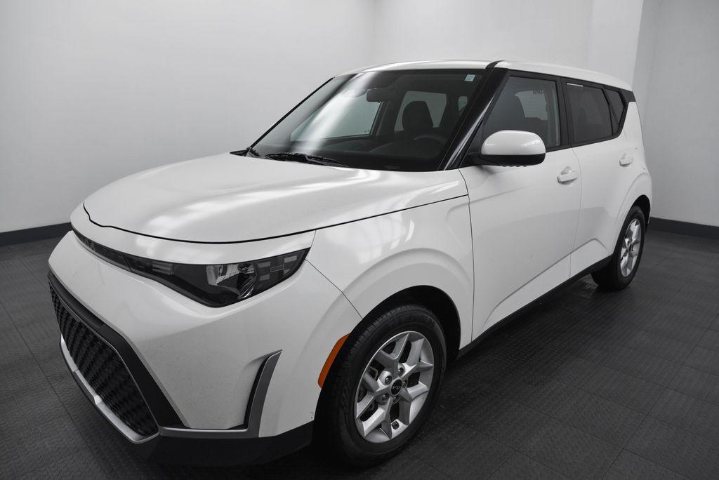 used 2024 Kia Soul car, priced at $19,995