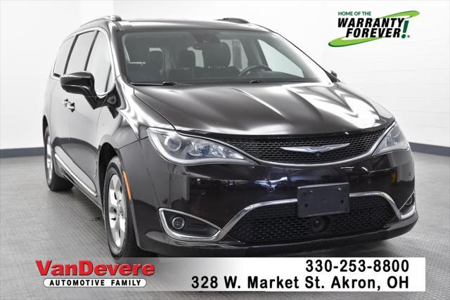 used 2017 Chrysler Pacifica car, priced at $14,651