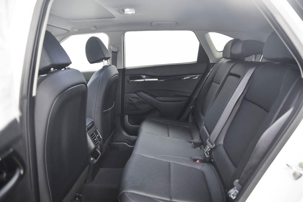 used 2023 Kia Seltos car, priced at $23,441