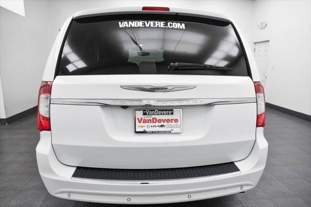 used 2014 Chrysler Town & Country car, priced at $9,325