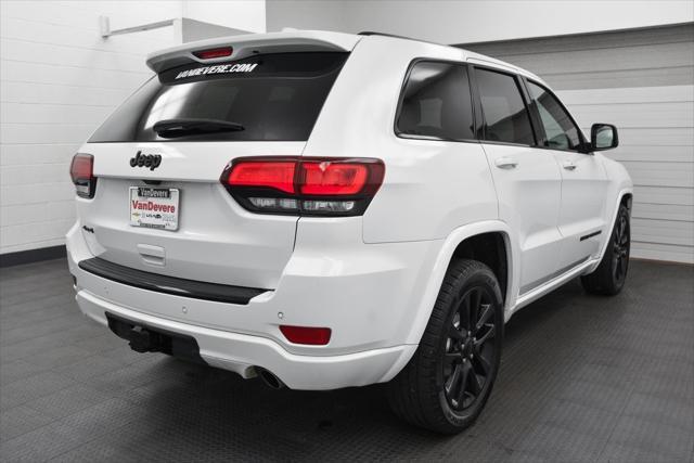 used 2017 Jeep Grand Cherokee car, priced at $13,903