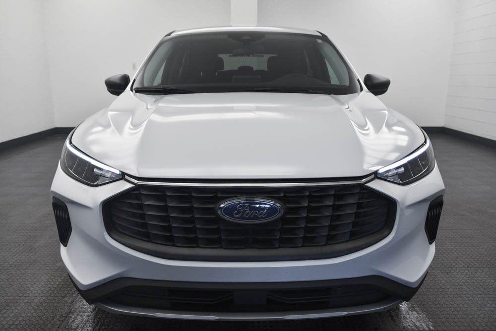 used 2025 Ford Escape car, priced at $25,016