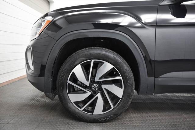 used 2024 Volkswagen Atlas car, priced at $37,995