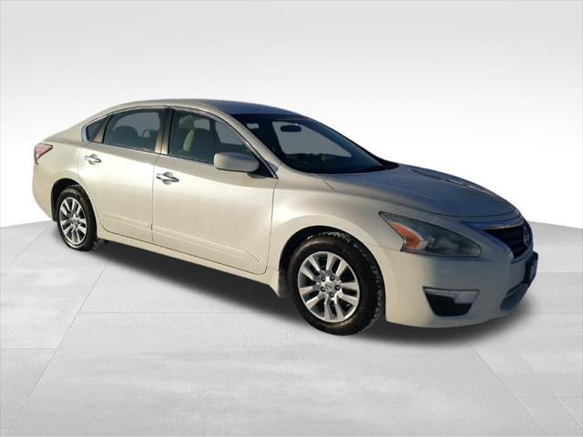 used 2015 Nissan Altima car, priced at $9,783