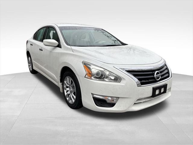 used 2015 Nissan Altima car