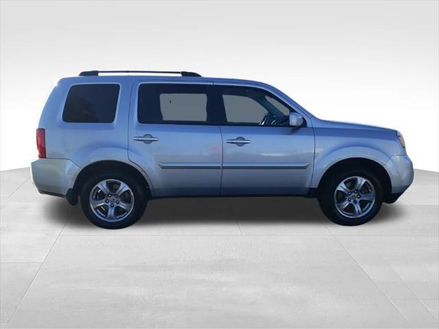 used 2012 Honda Pilot car, priced at $9,402