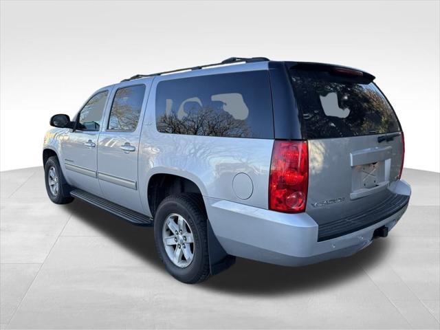 used 2013 GMC Yukon XL car, priced at $15,950