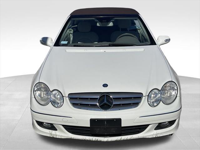 used 2008 Mercedes-Benz CLK-Class car, priced at $15,771