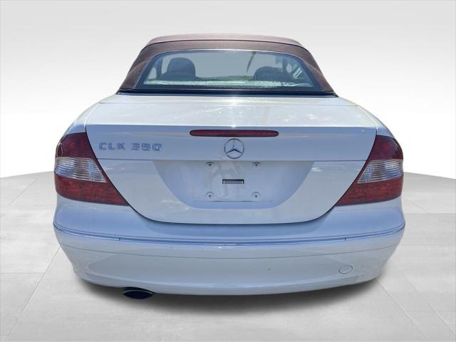 used 2008 Mercedes-Benz CLK-Class car, priced at $15,771