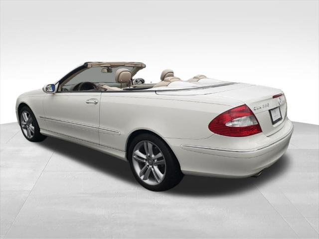 used 2008 Mercedes-Benz CLK-Class car, priced at $13,746