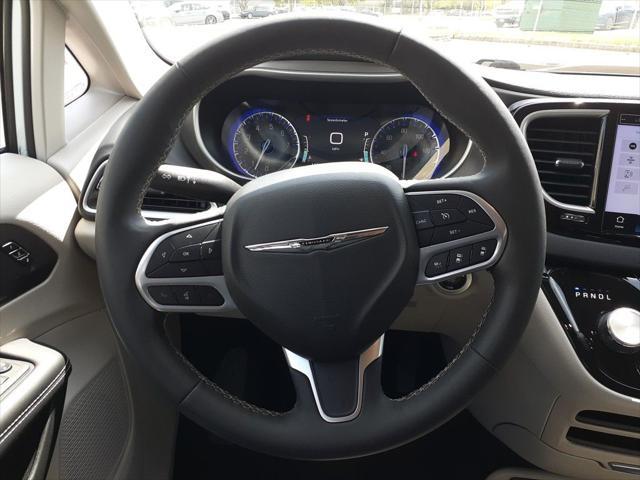 used 2023 Chrysler Pacifica car, priced at $22,571