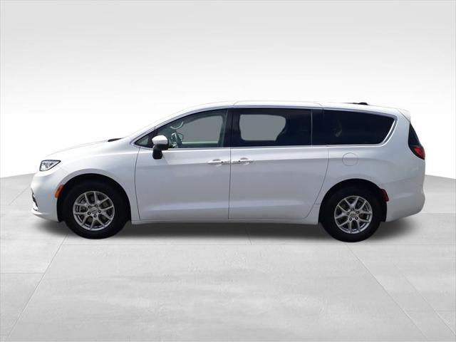used 2023 Chrysler Pacifica car, priced at $22,571