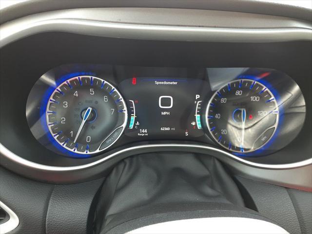used 2023 Chrysler Pacifica car, priced at $22,571