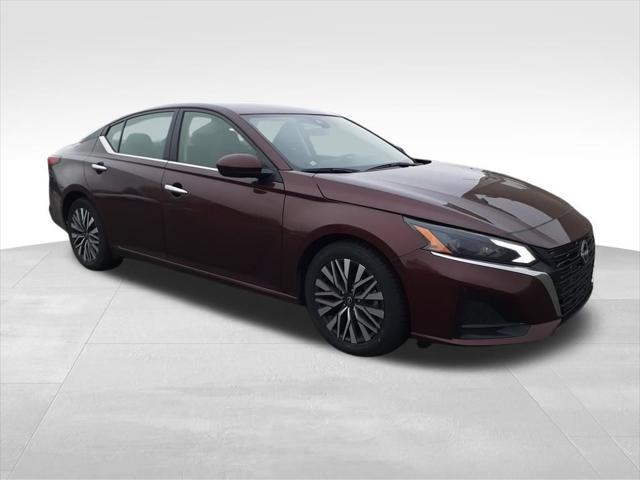 used 2023 Nissan Altima car, priced at $20,000