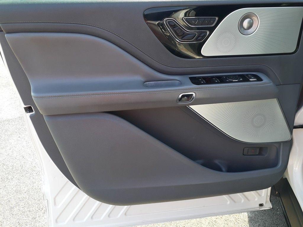 used 2020 Lincoln Aviator car, priced at $27,558