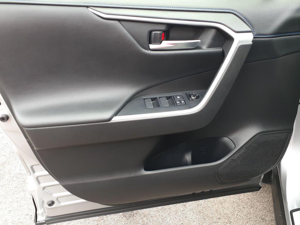 used 2020 Toyota RAV4 Hybrid car, priced at $28,994