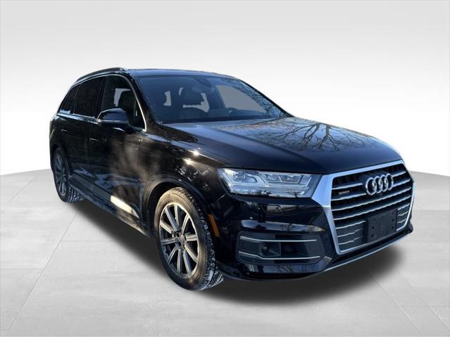 used 2018 Audi Q7 car, priced at $19,811