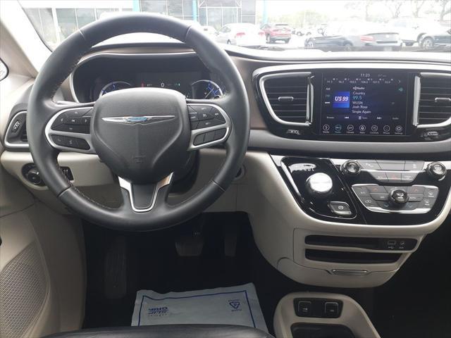 used 2018 Chrysler Pacifica Hybrid car, priced at $19,976