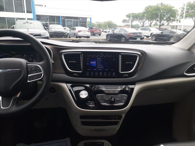 used 2018 Chrysler Pacifica Hybrid car, priced at $19,976