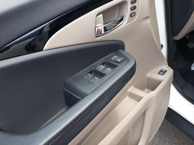 used 2017 Honda Pilot car, priced at $21,091