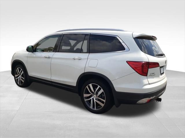 used 2017 Honda Pilot car, priced at $21,091