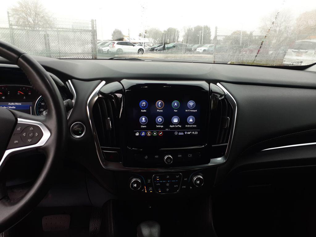 used 2021 Chevrolet Traverse car, priced at $16,466