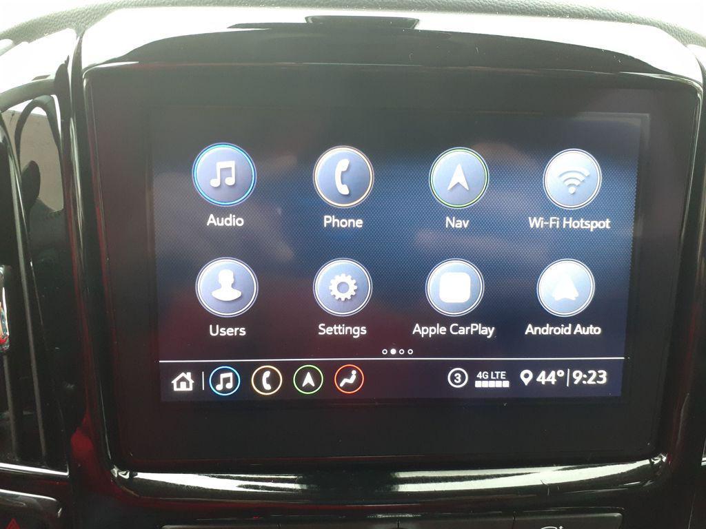 used 2021 Chevrolet Traverse car, priced at $16,466