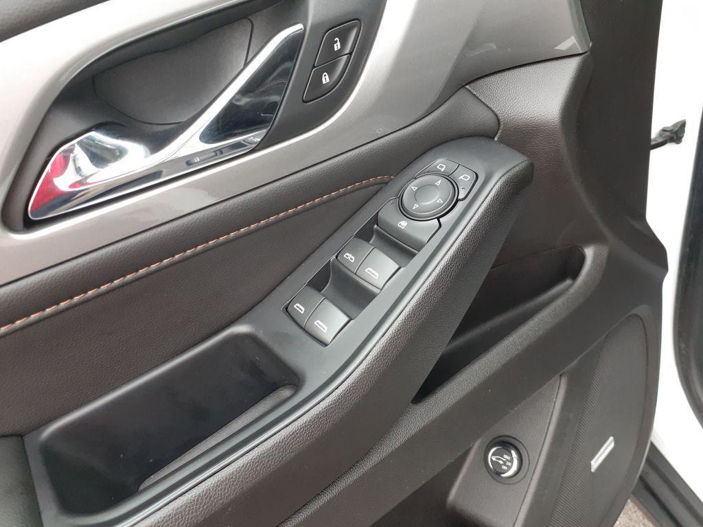 used 2021 Chevrolet Traverse car, priced at $16,466