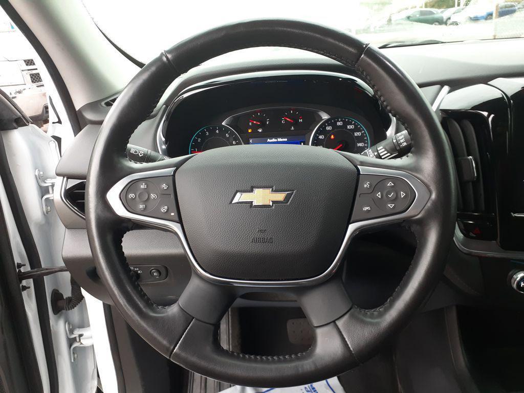used 2021 Chevrolet Traverse car, priced at $16,466