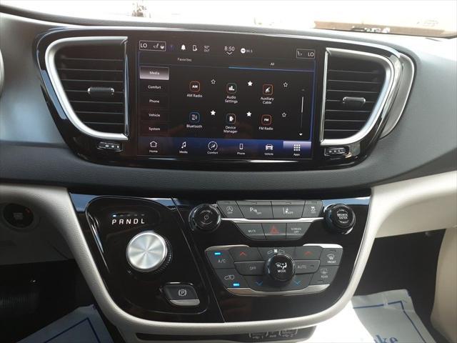 used 2023 Chrysler Pacifica car, priced at $23,181