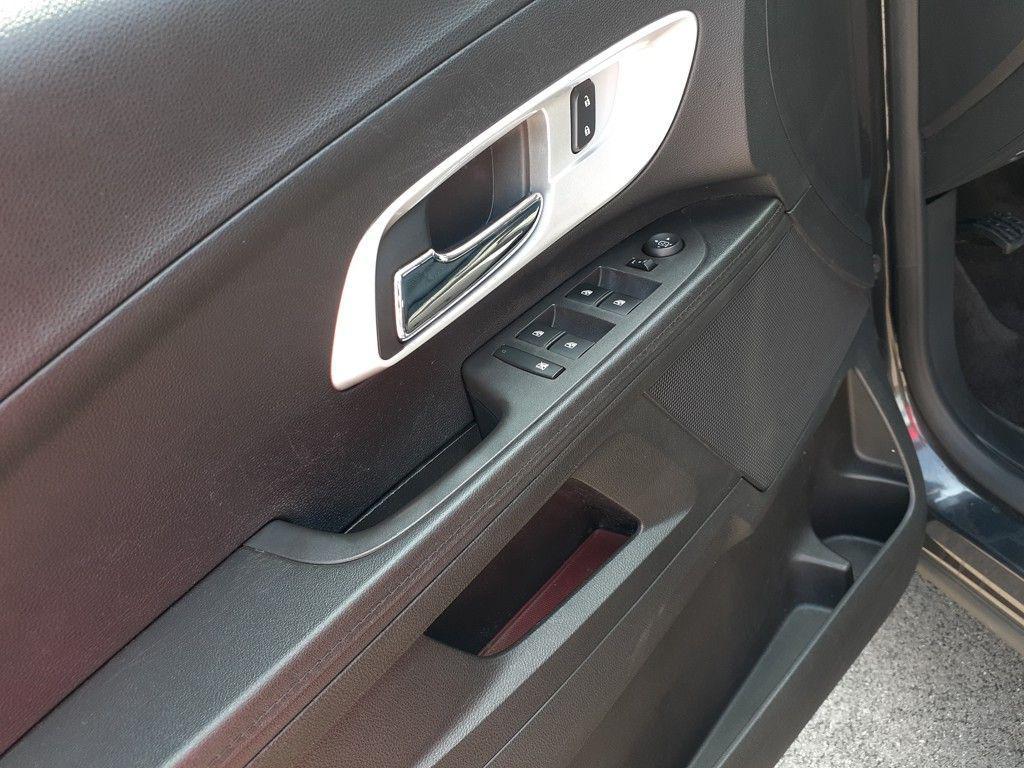 used 2016 Chevrolet Equinox car, priced at $9,929