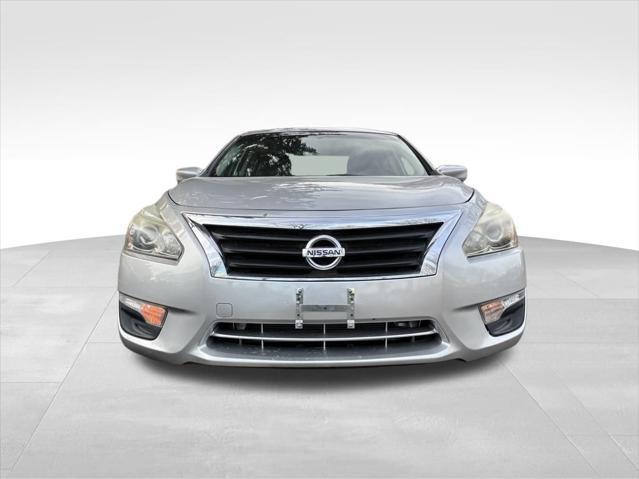 used 2014 Nissan Altima car, priced at $12,644